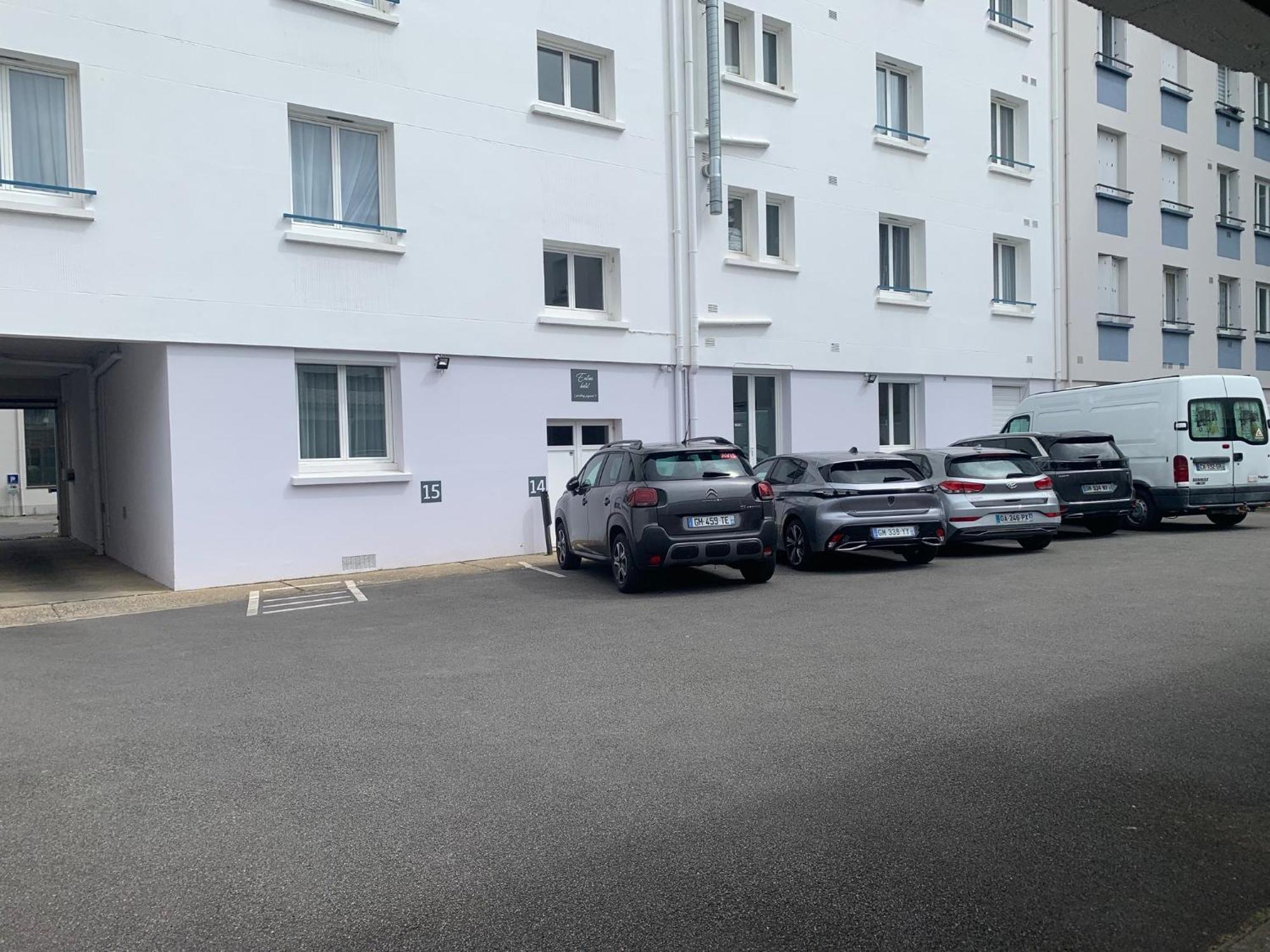 Escale Oceania Hotel
